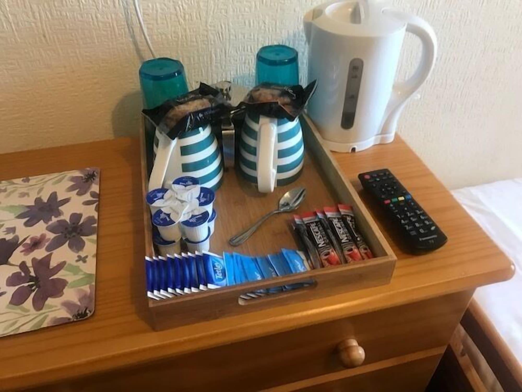 Atlantis Bed and Breakfast Torquay Εξωτερικό φωτογραφία