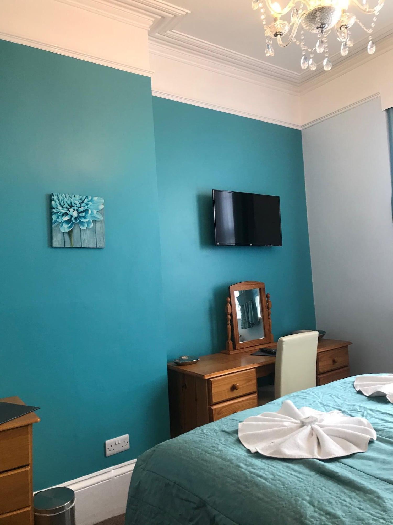 Atlantis Bed and Breakfast Torquay Εξωτερικό φωτογραφία