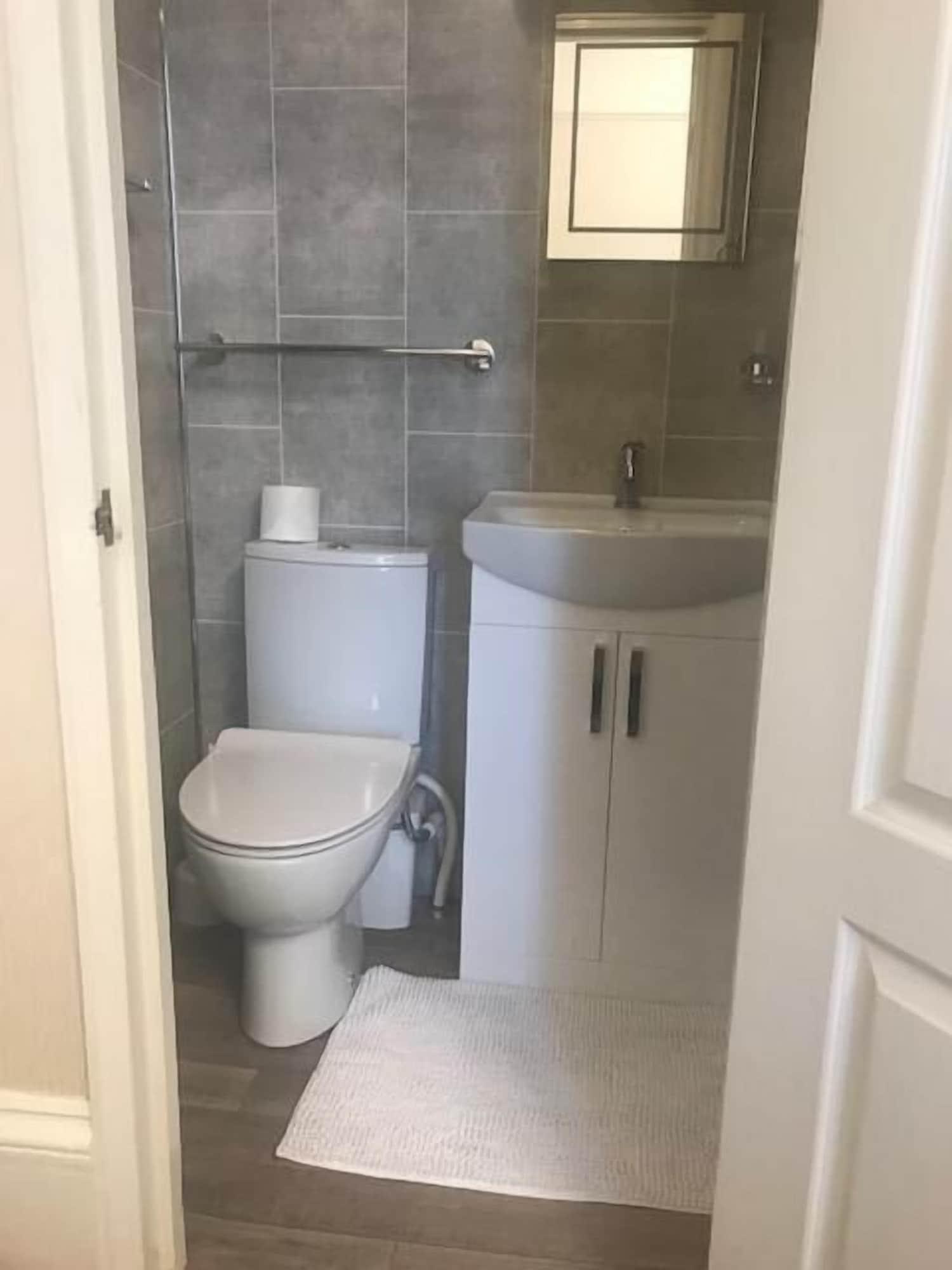 Atlantis Bed and Breakfast Torquay Εξωτερικό φωτογραφία