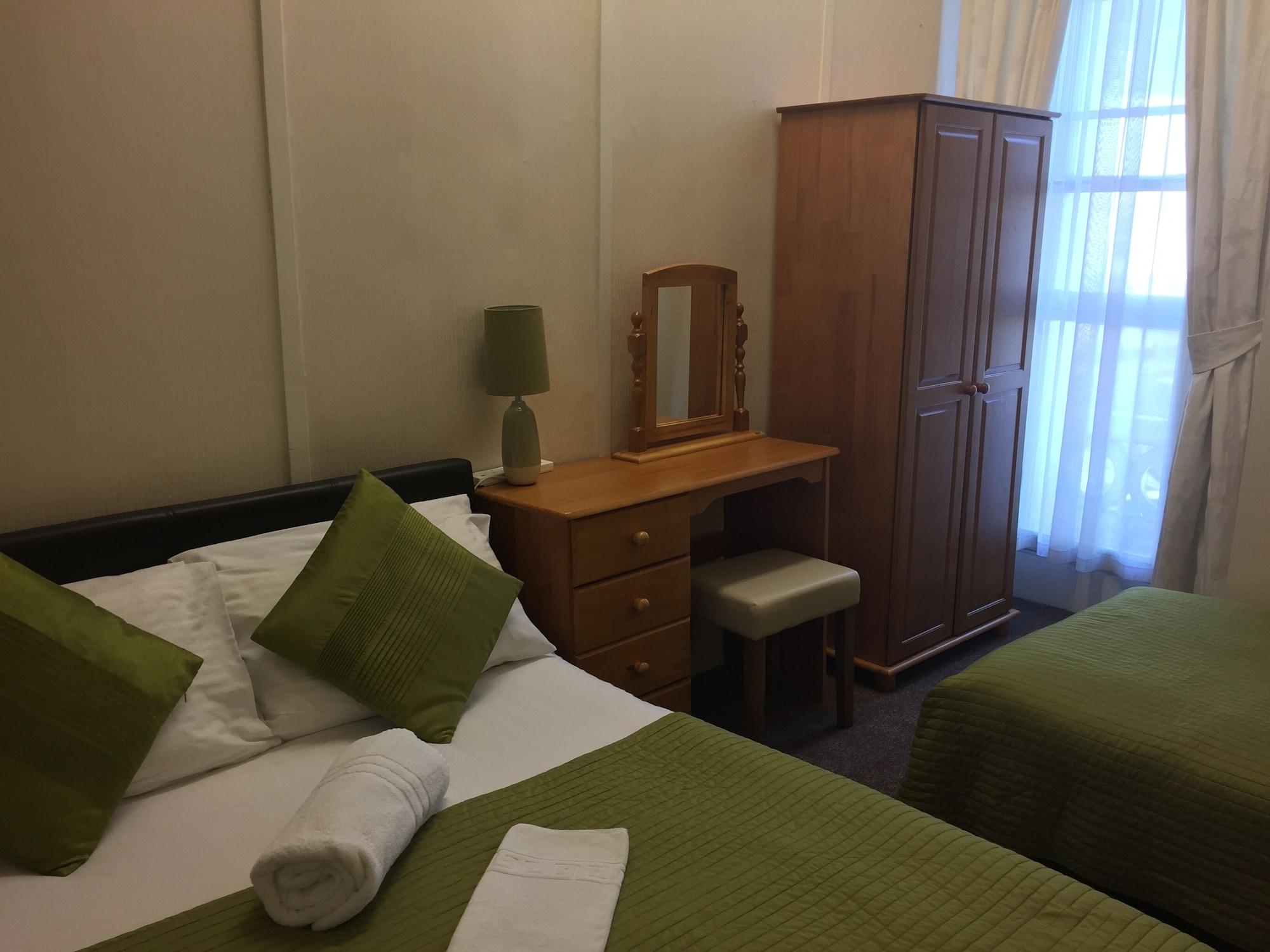 Atlantis Bed and Breakfast Torquay Εξωτερικό φωτογραφία