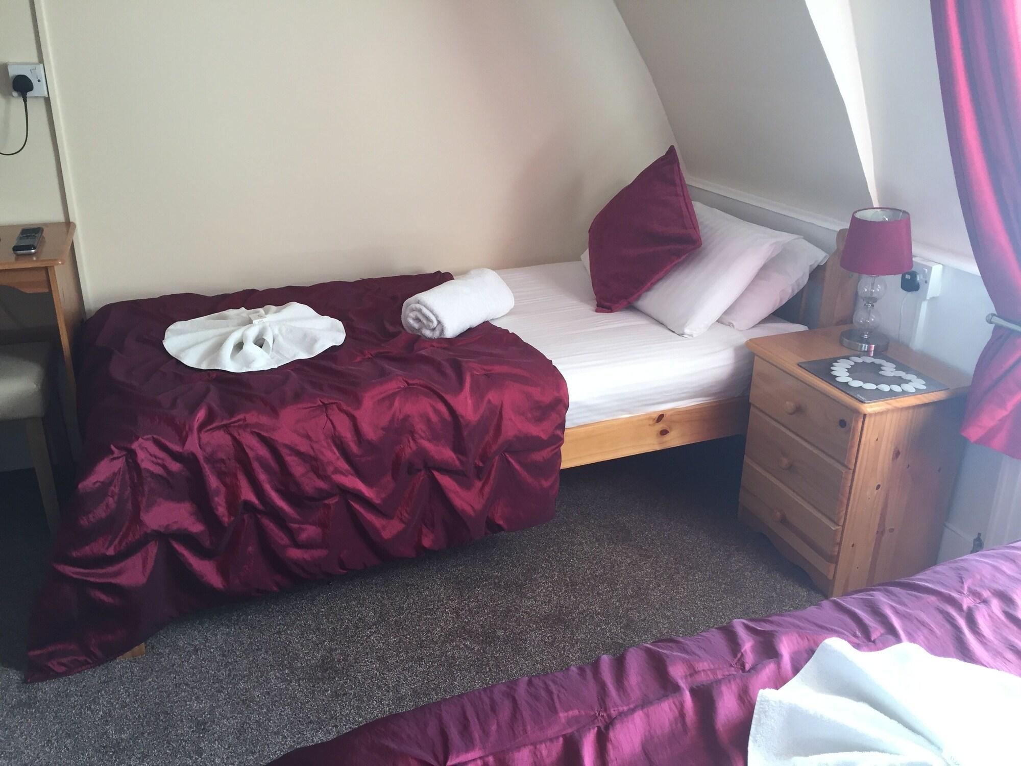 Atlantis Bed and Breakfast Torquay Εξωτερικό φωτογραφία