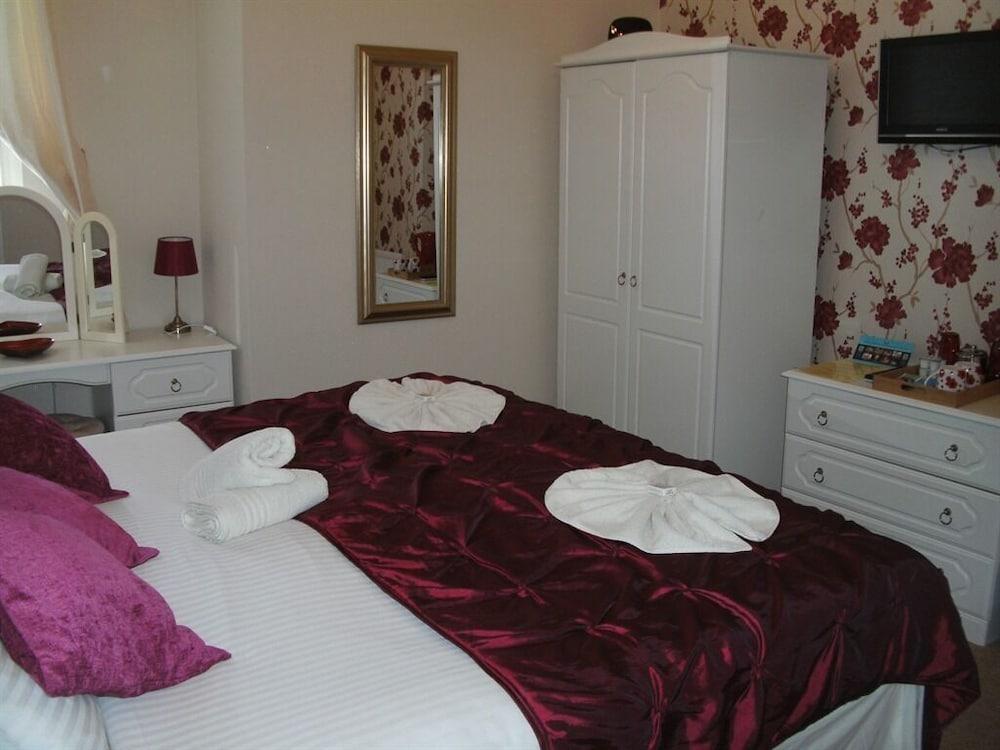 Atlantis Bed and Breakfast Torquay Εξωτερικό φωτογραφία